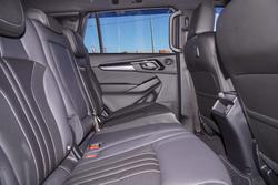 2025 Isuzu MU-X LS-T