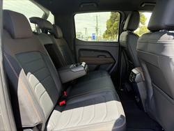 2025 VOLKSWAGEN AMAROK