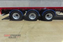 2007 Barker 22 Pallet Flat Top