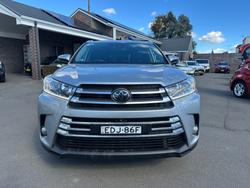 2018 TOYOTA
KLUGER GRANDE (4x4)