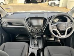 2026 ISUZU D-MAX SX