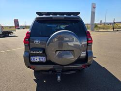 2020 Toyota Prado DSL WGN AT GXL Graphite