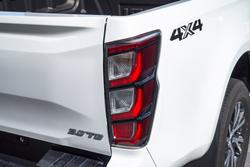2024 Isuzu
D-MAX LS-U