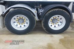 2014 AMS Live Bottom Trailer