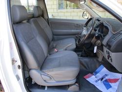 2007 Toyota Hilux SR KUN26R MY07 White