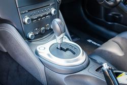 2018 NISSAN 370Z