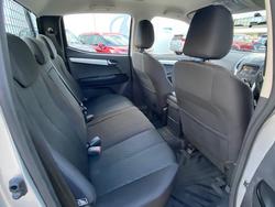 2018 ISUZU
D-MAX LS-M