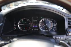 2016 Lexus LX570 LX570 5.7 L Petrol Automatic Wagon 5449570 001