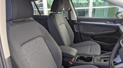 2025 VOLKSWAGEN Golf LIFE