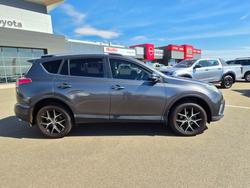 2017 Toyota RAV4 GXL-2WD Silver