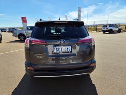 2017 Toyota RAV4 GXL-2WD Silver
