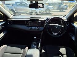 2017 Toyota RAV4 GXL-2WD Silver
