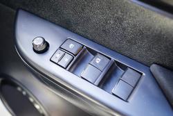 2023 Toyota HILUX SR