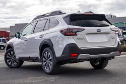 2025 Subaru Outback AWD Touring XT