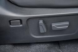 2026 Isuzu MU-X X-TERRAIN