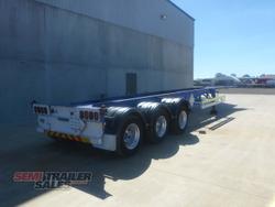 2005 Barker 40FT Skel