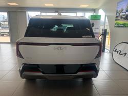 2026 Kia EV5 MY26 Kia EV5 OVC EARTH AWD LR BLACK INT (M2W5YGZ7ZKK275)