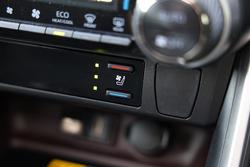 2021 TOYOTA
RAV4 CRUISER (2WD) HYBRID