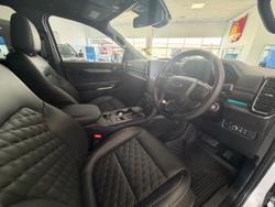 2025 Ford
Everest Platinum