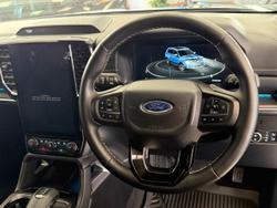 2025 Ford
Everest Platinum