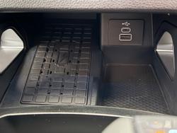 2025 Ford
Everest Platinum