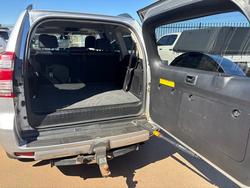 2013 Toyota Prado PRADO T/D WGN A/T Kakadu 4277700 001 Silver Pearl