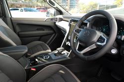 2025 Volkswagen Amarok