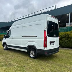 2021 LDV
Deliver 9