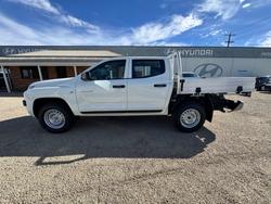 2025 MITSUBISHI Triton GLX