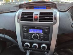 2014 FOTON TUNLAND 4X2 WHITE