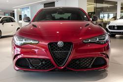 2025 Alfa Romeo Giulia Quadrifoglio
