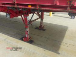 2002 Barker Extendable Flat Top Trailer
