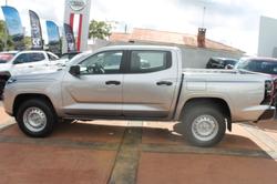 2026 Nissan Navara SL