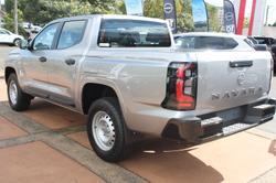 2026 Nissan Navara SL