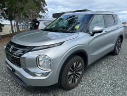 2025 MITSUBISHI Outlander LS