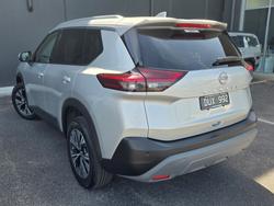 2025 Nissan X-TRAIL ST-L