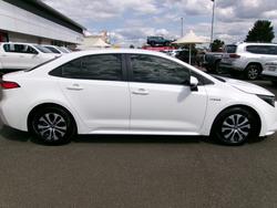 2020 Toyota Corolla Sedan Hybrid Corolla Sedan Hybrid Ascent Sport 1.8L Auto CVT 4390580 001