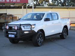 2025 Toyota Hilux SR GUN126R White