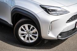 2025 Toyota Yaris Cross Hybrid GXL