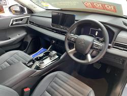 2026 MITSUBISHI Outlander LS