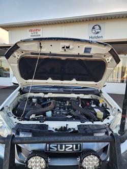 2013 Isuzu D-MAX SX MY12 White