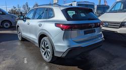2026 VOLKSWAGEN Tiguan LIFE