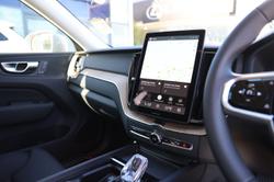 2025 Volvo XC60 Plus B5 Bright