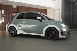 2020 Abarth 695 70 Anniversario