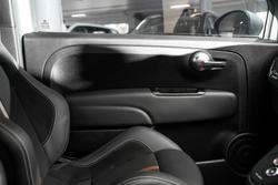 2020 Abarth 695 70 Anniversario