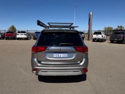 2019 MITSUBISHI OUTLANDER GREY