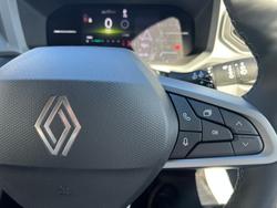 2025 Renault
Duster Evolution 4x2