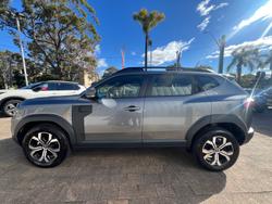 2025 Renault
Duster Evolution 4x2