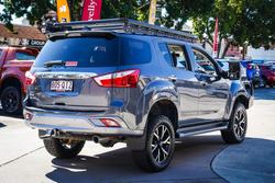 2021 ISUZU MU-X LS-T (4x4)