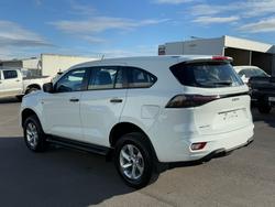 2025 Isuzu
MU-X LS-M